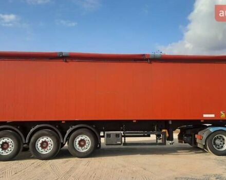 Красный Кемпф СКМ, объемом двигателя 0 л и пробегом 200 тыс. км за 28000 $, фото 4 на Automoto.ua