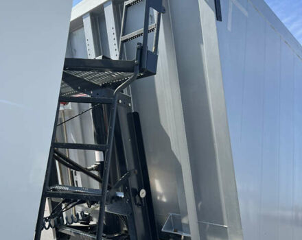 Серый Кемпф СКМ, объемом двигателя 0 л и пробегом 1 тыс. км за 31050 $, фото 9 на Automoto.ua