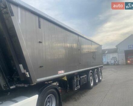 Сірий Кемпф СКМ, об'ємом двигуна 0 л та пробігом 283 тис. км за 34900 $, фото 9 на Automoto.ua