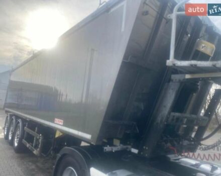 Сірий Кемпф СКМ, об'ємом двигуна 0 л та пробігом 283 тис. км за 36500 $, фото 15 на Automoto.ua