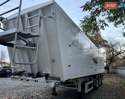 Білий Кемпф SP, об'ємом двигуна 0 л та пробігом 2 тис. км за 32769 $, фото 15 на Automoto.ua