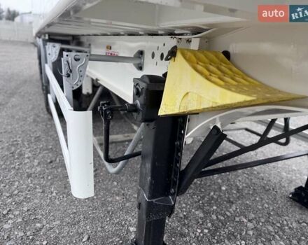 Кемпф SP, объемом двигателя 0 л и пробегом 0 тыс. км за 29973 $, фото 34 на Automoto.ua