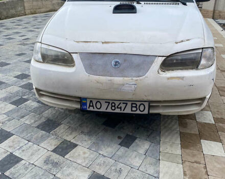 Белый Киа Авелла, объемом двигателя 1.5 л и пробегом 300 тыс. км за 1500 $, фото 2 на Automoto.ua