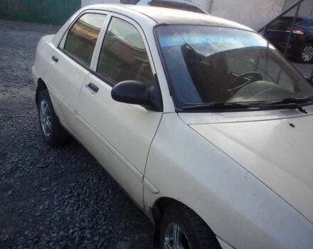 Бежевий Кіа Авелла, об'ємом двигуна 1.5 л та пробігом 80 тис. км за 800 $, фото 1 на Automoto.ua