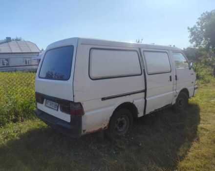 Білий Кіа Беста, об'ємом двигуна 2.2 л та пробігом 300 тис. км за 999 $, фото 2 на Automoto.ua