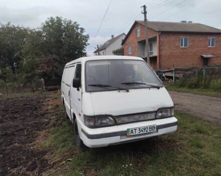 Білий Кіа Беста, об'ємом двигуна 2.2 л та пробігом 300 тис. км за 950 $, фото 4 на Automoto.ua