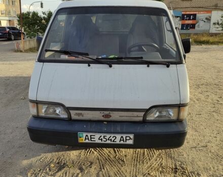 Белый Киа Беста, объемом двигателя 2 л и пробегом 275 тыс. км за 2200 $, фото 1 на Automoto.ua