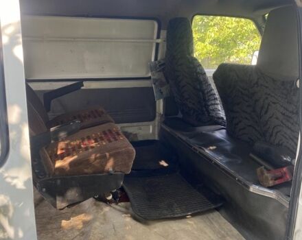 Белый Киа Беста, объемом двигателя 2.5 л и пробегом 222 тыс. км за 1300 $, фото 7 на Automoto.ua