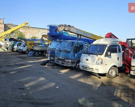 Белый Киа Бонго, объемом двигателя 2.9 л и пробегом 140 тыс. км за 40000 $, фото 11 на Automoto.ua