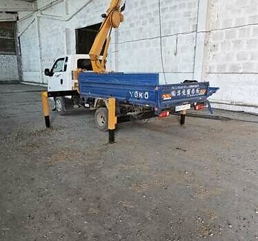 Белый Киа Бонго, объемом двигателя 2.9 л и пробегом 208 тыс. км за 20000 $, фото 6 на Automoto.ua