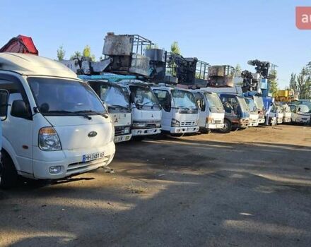 Белый Киа Бонго, объемом двигателя 2.9 л и пробегом 140 тыс. км за 40000 $, фото 10 на Automoto.ua