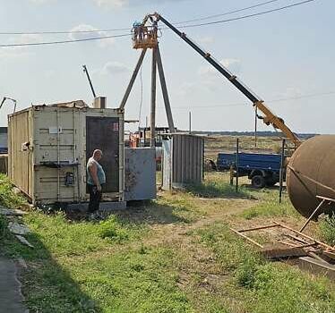 Белый Киа Бонго, объемом двигателя 2.9 л и пробегом 208 тыс. км за 20000 $, фото 17 на Automoto.ua