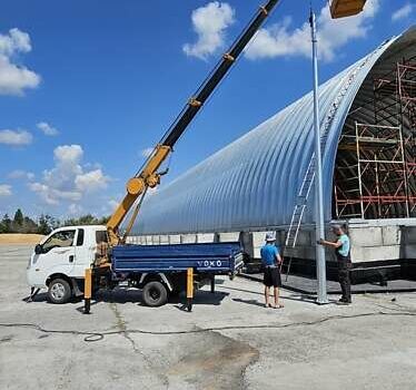 Белый Киа Бонго, объемом двигателя 2.9 л и пробегом 208 тыс. км за 20000 $, фото 14 на Automoto.ua