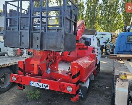 Белый Киа Бонго, объемом двигателя 2.9 л и пробегом 140 тыс. км за 40000 $, фото 6 на Automoto.ua