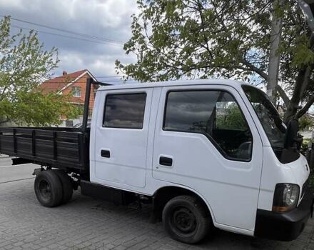 Белый Киа Бонго, объемом двигателя 2.7 л и пробегом 280 тыс. км за 4000 $, фото 8 на Automoto.ua