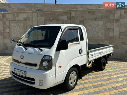 Білий Кіа Бонго, об'ємом двигуна 2.5 л та пробігом 109 тис. км за 18000 $, фото 1 на Automoto.ua