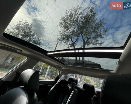 Киа Каденза 2017 в Днепре (Днепропетровске) на Automoto.ua Белый Киа Каденза, объемом двигателя 3.34 л и пробегом 48 тыс. км за 25000 $, фото 5 на Automoto.ua