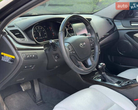 Чорний Кіа Каденза, об'ємом двигуна 3.3 л та пробігом 270 тис. км за 9300 $, фото 36 на Automoto.ua