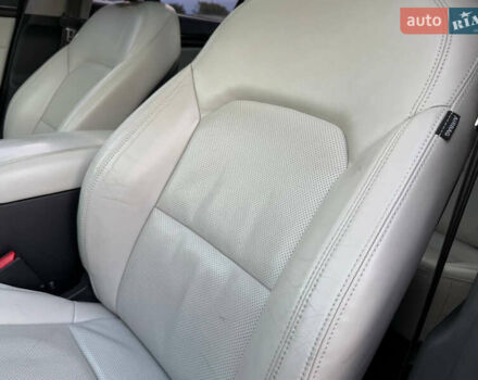 Чорний Кіа Каденза, об'ємом двигуна 3.3 л та пробігом 270 тис. км за 9300 $, фото 31 на Automoto.ua