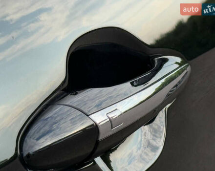 Чорний Кіа Каденза, об'ємом двигуна 3.3 л та пробігом 270 тис. км за 9300 $, фото 17 на Automoto.ua