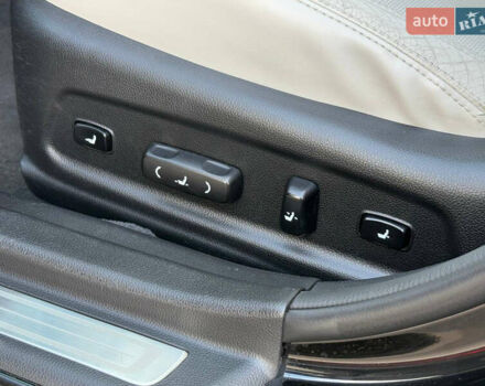 Чорний Кіа Каденза, об'ємом двигуна 3.3 л та пробігом 270 тис. км за 9300 $, фото 26 на Automoto.ua