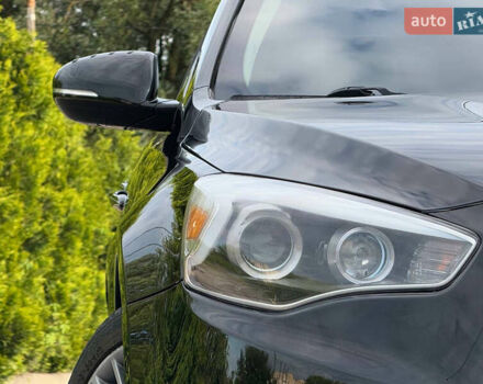 Чорний Кіа Каденза, об'ємом двигуна 3.3 л та пробігом 270 тис. км за 9300 $, фото 4 на Automoto.ua