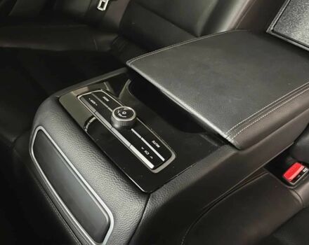 Черный Киа Каденза, объемом двигателя 2.4 л и пробегом 136 тыс. км за 15500 $, фото 16 на Automoto.ua