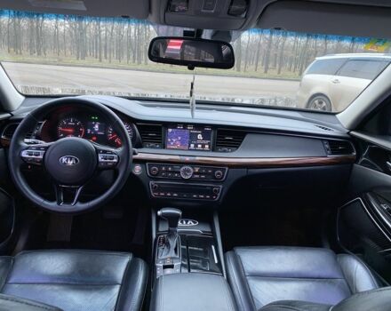 Черный Киа Каденза, объемом двигателя 2.2 л и пробегом 155 тыс. км за 18900 $, фото 3 на Automoto.ua
