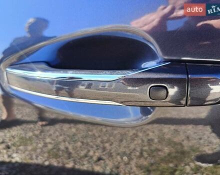 Черный Киа Каденза, объемом двигателя 3.34 л и пробегом 93 тыс. км за 13000 $, фото 9 на Automoto.ua