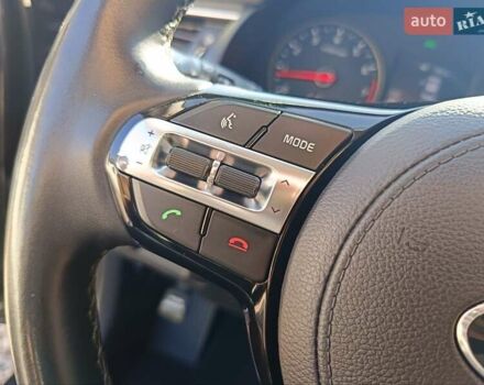 Черный Киа Каденза, объемом двигателя 3.34 л и пробегом 93 тыс. км за 13000 $, фото 24 на Automoto.ua