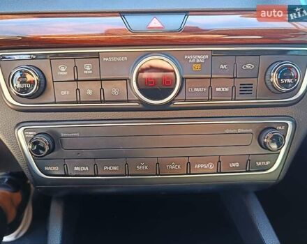 Черный Киа Каденза, объемом двигателя 3.34 л и пробегом 93 тыс. км за 13000 $, фото 25 на Automoto.ua