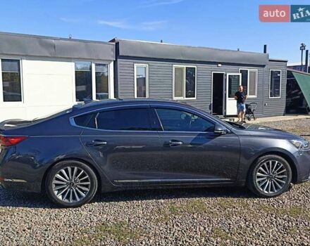 Черный Киа Каденза, объемом двигателя 3.34 л и пробегом 93 тыс. км за 13000 $, фото 3 на Automoto.ua