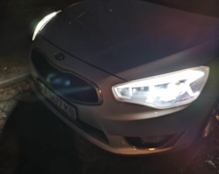 Серый Киа Каденза, объемом двигателя 3 л и пробегом 203 тыс. км за 8500 $, фото 7 на Automoto.ua