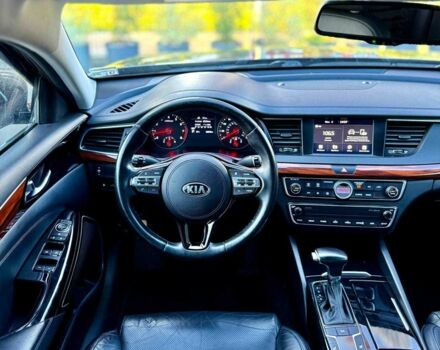 Серый Киа Каденза, объемом двигателя 3.3 л и пробегом 105 тыс. км за 11900 $, фото 11 на Automoto.ua