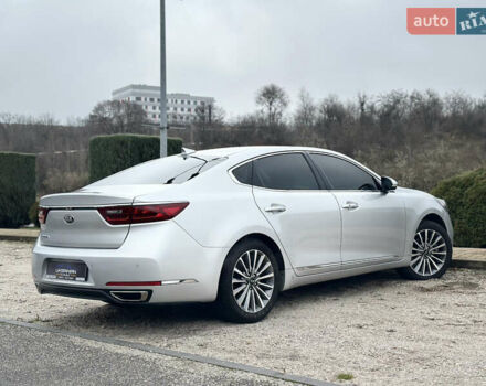 Сірий Кіа Каденза, об'ємом двигуна 3.34 л та пробігом 90 тис. км за 15900 $, фото 5 на Automoto.ua