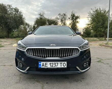 Синий Киа Каденза, объемом двигателя 3 л и пробегом 206 тыс. км за 18000 $, фото 1 на Automoto.ua