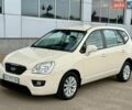 Белый Киа Каренс, объемом двигателя 2 л и пробегом 161 тыс. км за 9300 $, фото 1 на Automoto.ua