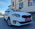 Белый Киа Каренс, объемом двигателя 1.69 л и пробегом 177 тыс. км за 10200 $, фото 1 на Automoto.ua