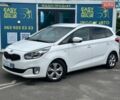 Белый Киа Каренс, объемом двигателя 1.7 л и пробегом 143 тыс. км за 10990 $, фото 1 на Automoto.ua