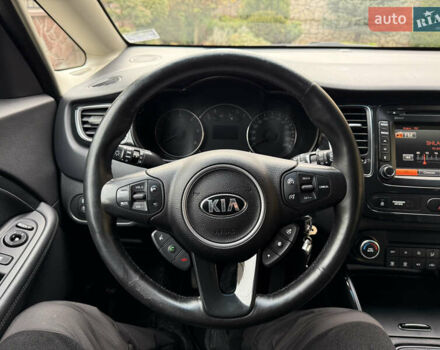 Белый Киа Каренс, объемом двигателя 1.7 л и пробегом 196 тыс. км за 11974 $, фото 28 на Automoto.ua