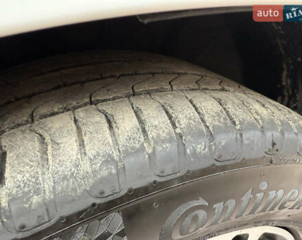 Белый Киа Каренс, объемом двигателя 1.7 л и пробегом 196 тыс. км за 11974 $, фото 77 на Automoto.ua