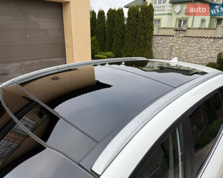 Белый Киа Каренс, объемом двигателя 1.7 л и пробегом 196 тыс. км за 11974 $, фото 18 на Automoto.ua