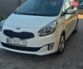 Белый Киа Каренс, объемом двигателя 1.69 л и пробегом 171 тыс. км за 12700 $, фото 1 на Automoto.ua