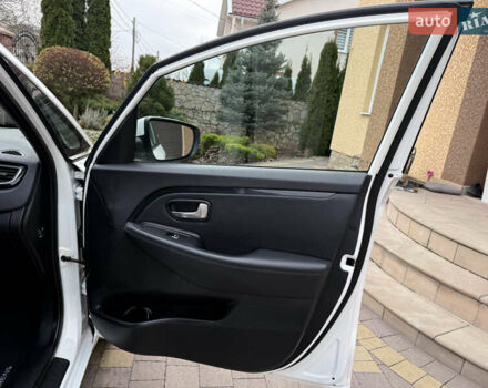 Белый Киа Каренс, объемом двигателя 1.7 л и пробегом 196 тыс. км за 11974 $, фото 69 на Automoto.ua