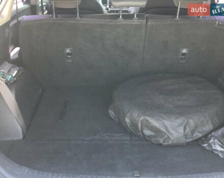 Белый Киа Каренс, объемом двигателя 2 л и пробегом 221 тыс. км за 11800 $, фото 25 на Automoto.ua