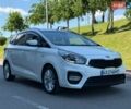 Белый Киа Каренс, объемом двигателя 1.7 л и пробегом 213 тыс. км за 12900 $, фото 1 на Automoto.ua