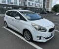 Белый Киа Каренс, объемом двигателя 1.7 л и пробегом 183 тыс. км за 11300 $, фото 1 на Automoto.ua