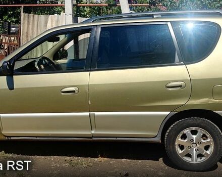 Бежевый Киа Каренс, объемом двигателя 1.8 л и пробегом 338 тыс. км за 3000 $, фото 5 на Automoto.ua