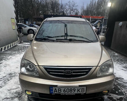 Бежевий Кіа Каренс, об'ємом двигуна 1.79 л та пробігом 292 тис. км за 3900 $, фото 1 на Automoto.ua