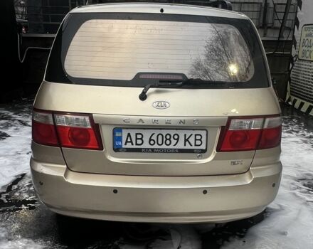 Бежевий Кіа Каренс, об'ємом двигуна 1.8 л та пробігом 291 тис. км за 3900 $, фото 2 на Automoto.ua